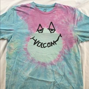 Excellent condition tie dye Volcom T-shirt XL